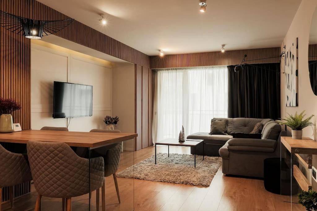 Nest Inn Magic Apartment Cluj-Napoca Exterior photo